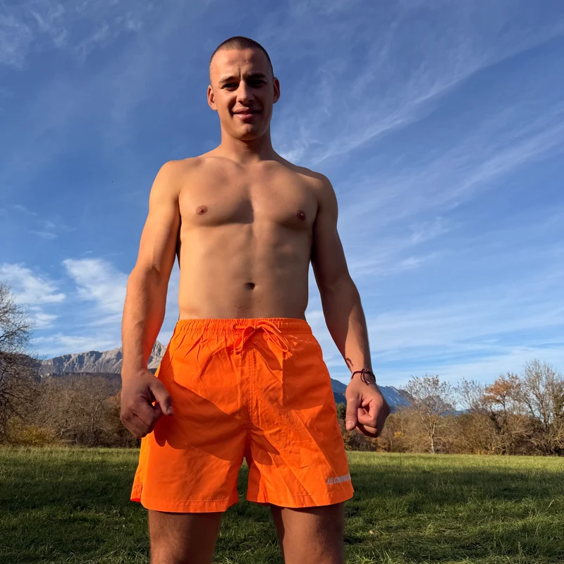 Short Orange