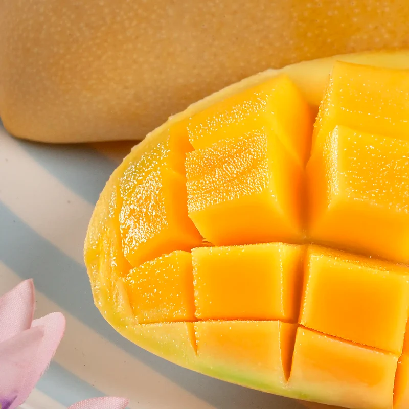 Mangue Nam Dok Mai